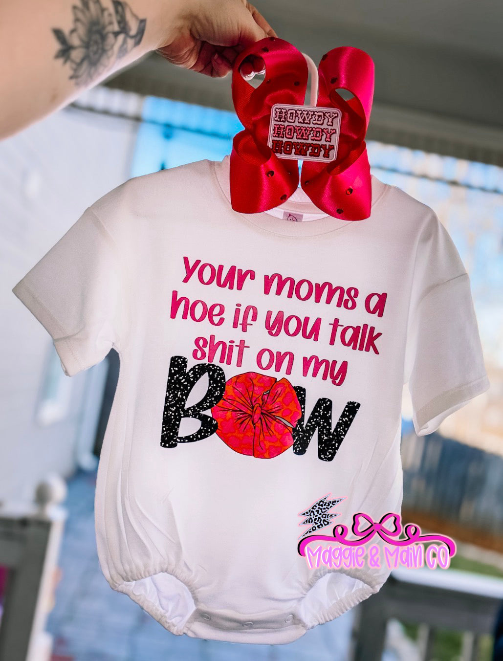 Your moms a h0e if you talk sh*t on my bow